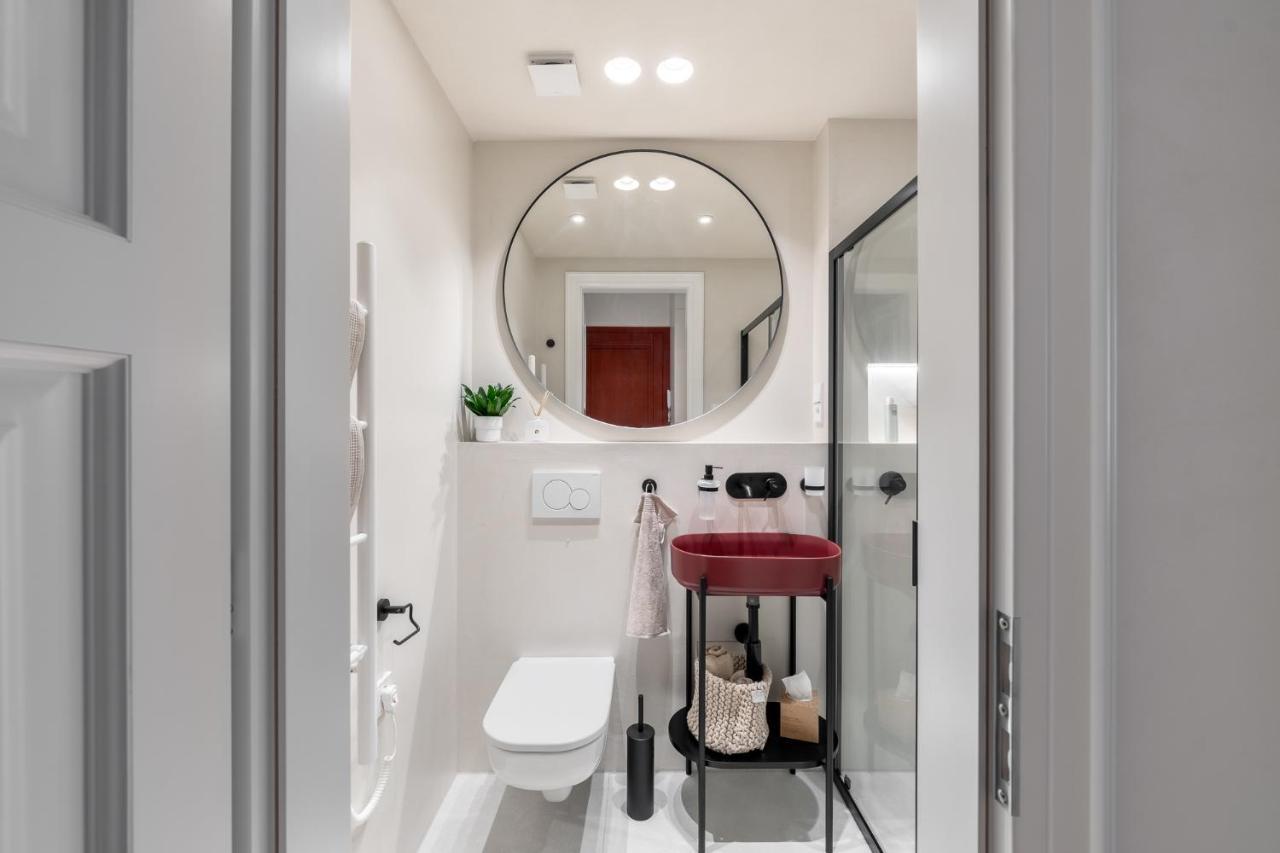 Limewash In Vrsovice By Days Apartment Prague